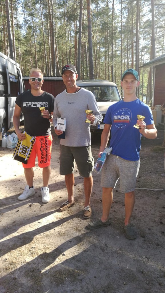 33924057_1704293292985464_8484635385610108928_n