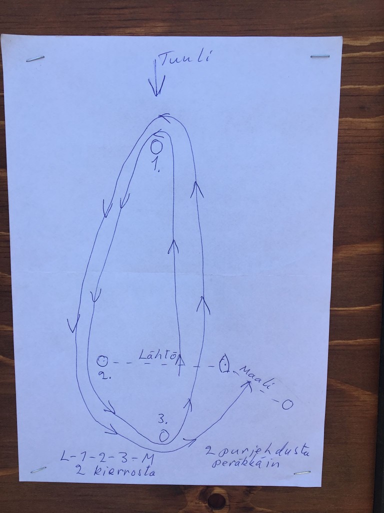 33924069_1704292536318873_494245423171502080_n